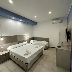 https://cassiopea.taorminaitalyhotels.com